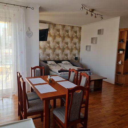 Fischer Apartman 3 ハイデゥソボスロー エクステリア 写真